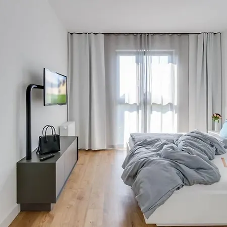 Smartments Hauptbahnhof 4*