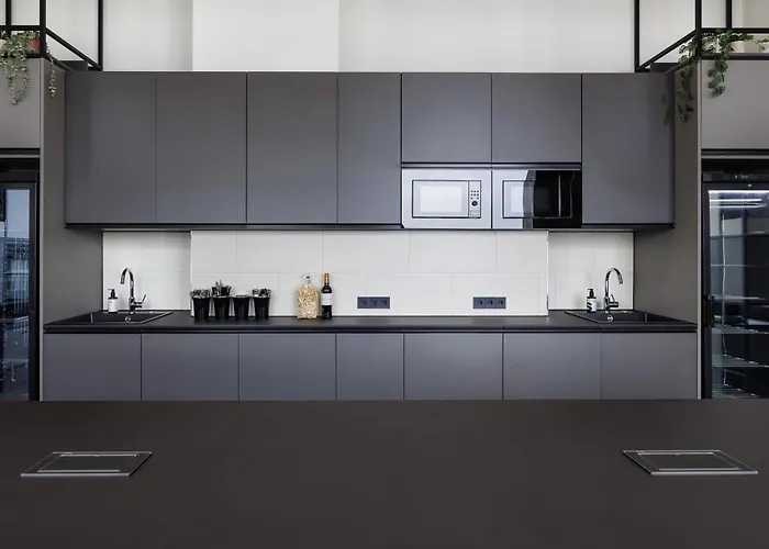 Aparthotel Smartments Hauptbahnhof 4*